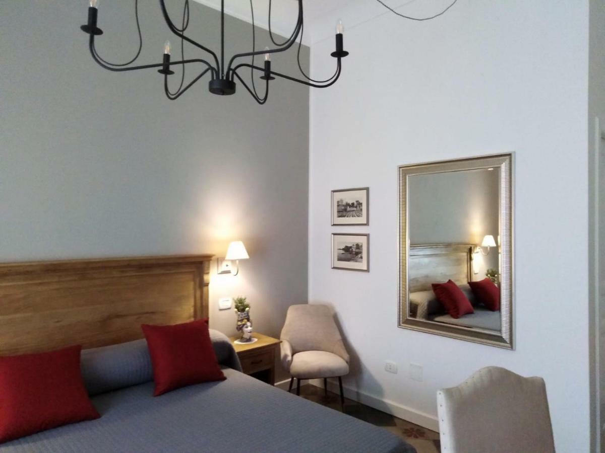 Residenza Ponente Bed & Breakfast Syracuse Exterior photo